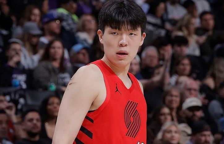 北美世界杯-赛季最低！开拓者43-50猛龙，杨瀚森6分钟3篮板！